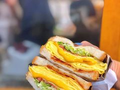厚蛋芝士沼三明治-Al Salam莫的三明治
