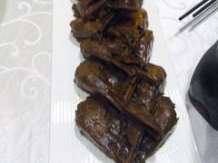 -湖庭壹品鸭王·传统北京烤鸭·别墅私房菜·庭院宵夜(江宁店)