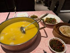 -囍凤楼·粤菜·点心·火锅(温特莱店)