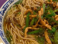 青椒肉丝面-黄山排云型旅酒店餐厅