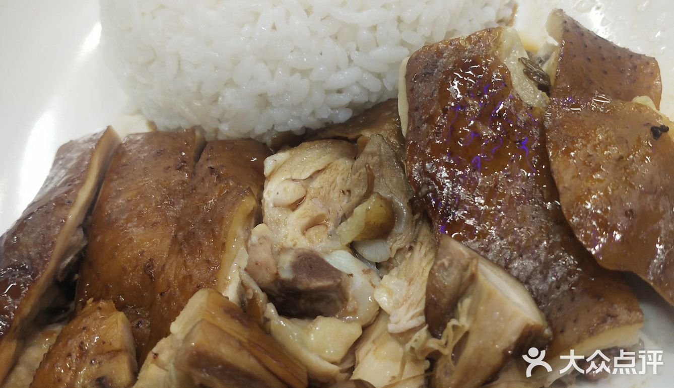 来悠唐逛街就来吃桐记