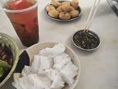 -余庆小吃(小吃一条街店)