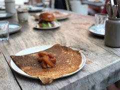 慢炖盐焦糖苹果可丽饼-RAC BAR(安福路店)