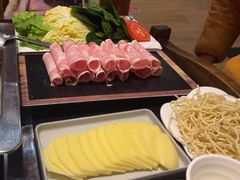 -百年川椒重庆老火锅(光谷店)