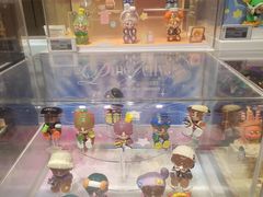 -泡泡玛特POPMART(黄岛新城吾悦店)