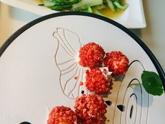 杨梅鳕鱼球-柳莺湖上·湖景餐厅·江南菜(西湖店)