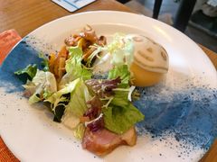 -亚龙湾希尔顿自助餐厅·海鲜·烧烤·沙滩BBQ·现场乐队