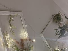 -春树下·树屋花房西餐厅(罍街AS1980店)