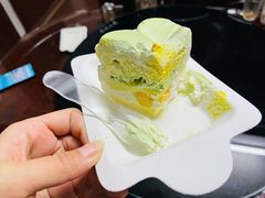 小雏菊开心果芒果奶油蛋糕-DEMO黛慕蛋糕(三街两巷店)