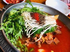 -喇喇排骨火锅·传统韩式脊骨汤(望京西园总店)