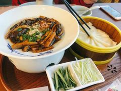 响油鳝糊（小）-三凤酒家·百年无锡菜(清扬茂业店)