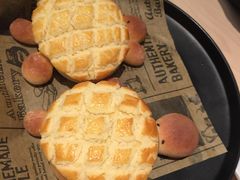 芝士龟仔菠萝包-避风塘(宝山万达店)