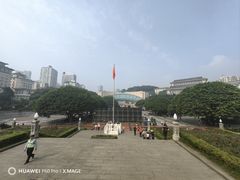 -重庆人民广场