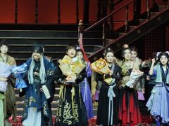 -交通银行前滩31演艺中心