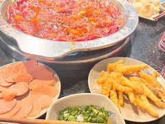 -洞亭火锅(防空洞总店)