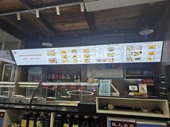 -陇上全荟兰州传统牛肉面(延吉路店)