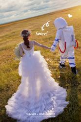 -至臻微拉婚纱摄影