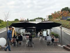 -UNI UNI(环亚凯瑟琳店)