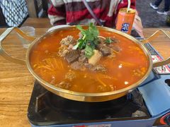 泡菜牛肉锅-撒郎嘿·朝鲜民俗餐馆