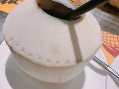 泰国进口新鲜椰子-simply thai天泰(世纪汇店)