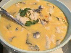 精品酸汤鮰鱼-八珍饺子·烤鸭·家常菜