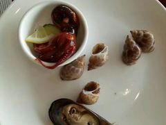 -荣誉国际酒店-云顶旋转餐厅