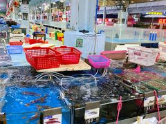 -四川小胡子海鲜(丁村万人海鲜广场店)