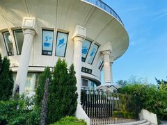 -莫内艺术岛海景咖啡