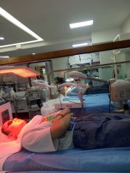 -痘博士昆明·国际祛痘领跑品牌