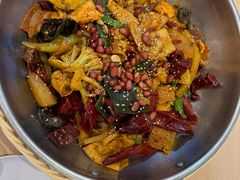 -拿渡麻辣香锅(世茂广场·工三店)