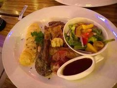 Bamboo&nbsp;Bar&nbsp;&&nbsp;Grill-Bamboo Bar & Grill Restaurant