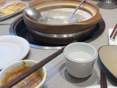 -四点金粥底火锅(沂州里店)