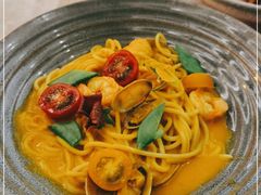 -玲婧胡同·生日蛋糕·餐厅(嘉里城店)