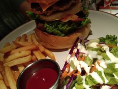 -阿妮叶李(光谷世界城店)