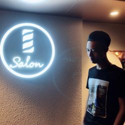 -苏豪路易士·嘉玛发廊