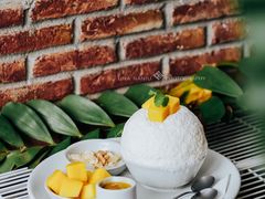芒果雪冰-Cheevit Cheeva(Sirimangkalajarn)