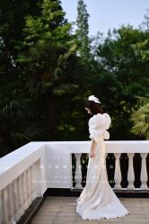 -艾米丽婚纱礼服