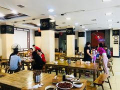 大堂-白家高记肥肠粉(总店)
