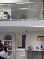 -摩登时代美发沙龙