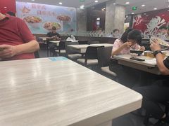 大堂-康师傅私房牛肉面(北京南站店)