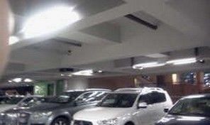 -虹桥机场停车场