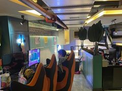 -小魔虎电竞馆·二进制店