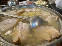 -聚首堂·特色小吃·肘子(什刹海德胜门店)