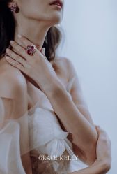 点击看大图 -GRACE KELLY婚纱与礼服(北京店)