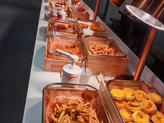 -言玖鲜火锅串串披萨自助(益田假日店)