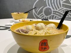 -谭仔米线(皇庭广场店)