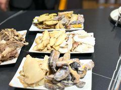 -野菌皇海景野生菌火锅(滨海大道店)