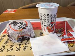-华莱士炸鸡汉堡(崇文门搜秀城店)