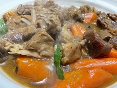 红焖羊肉-绿色菜园·农家土菜(贤山店)