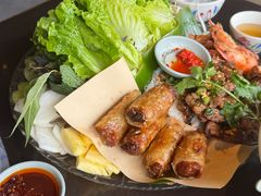 -大头虾越式风味餐厅(光明广场店)